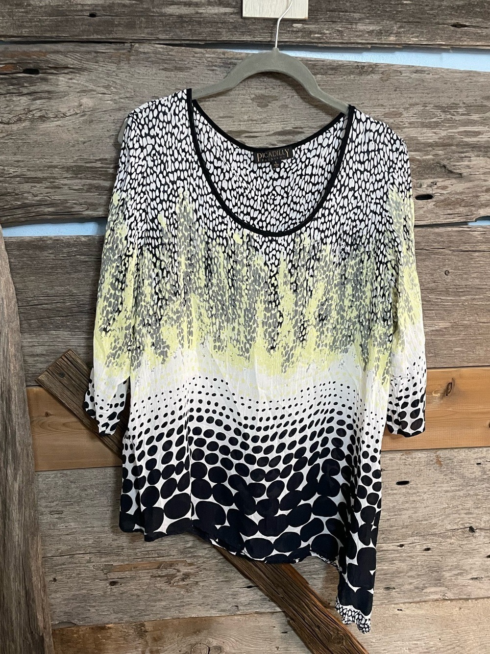 Women's Black/White/Yellow Mix Semi-Sheer Print Scoop Neck Top Size Large